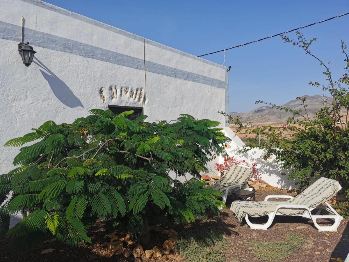 Villa Cecilio Tefía エクステリア 写真